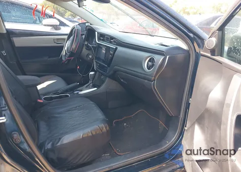 2018 Toyota Corolla Le z USA, uszkodzony, nr VIN 5YFBURHE6JP817207